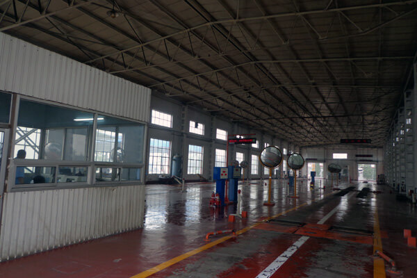 室內(nèi)檢測車間