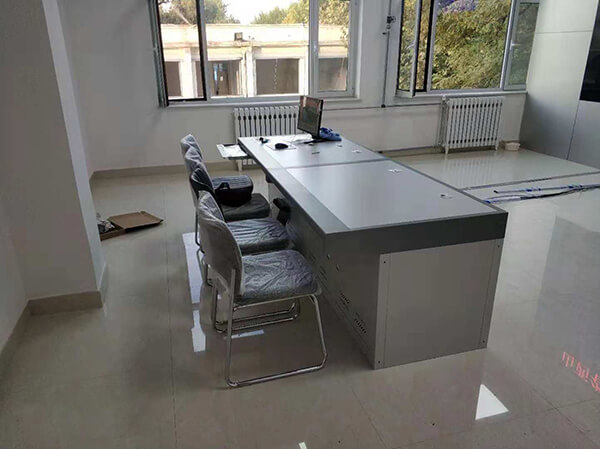 視頻監(jiān)控的控制臺(tái)