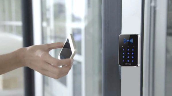 門禁的4種識別方式優(yōu)劣對比及應用場景